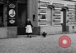 Standbild Brandenburger Tor Berlin Deutschland, 1932, aus Sekunde 29 historischem Filmmaterial Videoclip 65675041771