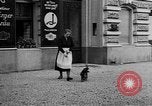 Standbild Brandenburger Tor Berlin Deutschland, 1932, aus Sekunde 32 historischem Filmmaterial Videoclip 65675041771