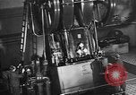 Standbild Bahnhof Berlin Deutschland, 1932, aus Sekunde 35 historischem Filmmaterial Videoclip 65675041772