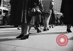 Immagine di Fifth Avenue New York City USA, 1950, secondo 35 filmato di repertorio 65675041792