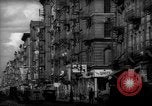 Standbild Tenement Bereich New York City USA, 1937, aus Sekunde 14 historischem Filmmaterial Videoclip 65675041801