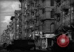 Standbild Tenement Bereich New York City USA, 1937, aus Sekunde 20 historischem Filmmaterial Videoclip 65675041801