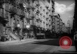 Standbild Tenement Bereich New York City USA, 1937, aus Sekunde 29 historischem Filmmaterial Videoclip 65675041801