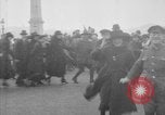 Immagine di Il giorno dell'Armistizio celebrazione Parigi Francia, 1918, secondo 16 filmato di repertorio 65675041812