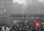 Immagine di Il giorno dell'Armistizio celebrazione Parigi Francia, 1918, secondo 26 filmato di repertorio 65675041812