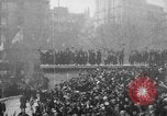 Immagine di Il giorno dell'Armistizio celebrazione Parigi Francia, 1918, secondo 27 filmato di repertorio 65675041812