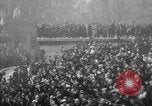 Immagine di Il giorno dell'Armistizio celebrazione Parigi Francia, 1918, secondo 36 filmato di repertorio 65675041812