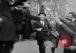 Immagine di Il giorno dell'Armistizio celebrazione Parigi Francia, 1918, secondo 43 filmato di repertorio 65675041812
