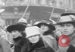 Immagine di Il giorno dell'Armistizio celebrazione Parigi Francia, 1918, secondo 56 filmato di repertorio 65675041812