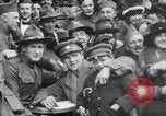 Immagine di Il giorno dell'Armistizio celebrazione Parigi Francia, 1918, secondo 59 filmato di repertorio 65675041812
