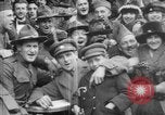 Immagine di Il giorno dell'Armistizio celebrazione Parigi Francia, 1918, secondo 60 filmato di repertorio 65675041812
