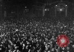 Immagine di Il giorno dell'Armistizio celebrazione termina prima guerra mondiale Parigi Francia, 1918, secondo 34 filmato di repertorio 65675041813