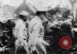 Immagine di Generale MacArthur Madang Nuova Guinea Teatro pacifico, 1943, secondo 39 filmato di repertorio 65675041814
