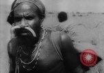 Immagine di Generale MacArthur Madang Nuova Guinea Teatro pacifico, 1943, secondo 54 filmato di repertorio 65675041814