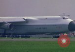 Standbild Paris Air Show Paris Frankreich, 1971, aus Sekunde 5 historischem Filmmaterial Videoclip 65675041823