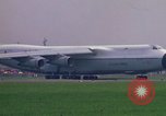 Standbild Paris Air Show Paris Frankreich, 1971, aus Sekunde 15 historischem Filmmaterial Videoclip 65675041823