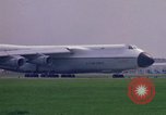 Standbild Paris Air Show Paris Frankreich, 1971, aus Sekunde 24 historischem Filmmaterial Videoclip 65675041823