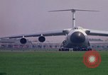 Standbild Paris Air Show Paris Frankreich, 1971, aus Sekunde 33 historischem Filmmaterial Videoclip 65675041823