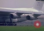 Standbild Paris Air Show Paris Frankreich, 1971, aus Sekunde 53 historischem Filmmaterial Videoclip 65675041823