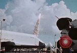 Standbild Space Shuttle Atlantis Cape Canaveral Florida USA, 1985, aus Sekunde 26 historischem Filmmaterial Videoclip 65675041832