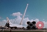 Standbild Space Shuttle Atlantis Cape Canaveral Florida USA, 1985, aus Sekunde 44 historischem Filmmaterial Videoclip 65675041832