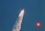 Standbild Space Shuttle Atlantis Cape Canaveral Florida USA, 1985, aus Sekunde 50 historischem Filmmaterial Videoclip 65675041834