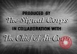 Standbild Identifizierung von Spitfire Flugzeuge United States USA, 1941, aus Sekunde 14 historischem Filmmaterial Videoclip 65675041838