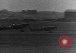 Standbild Identifizierung von Spitfire Flugzeuge United States USA, 1941, aus Sekunde 36 historischem Filmmaterial Videoclip 65675041838
