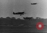 Standbild Identifizierung von Spitfire Flugzeuge United States USA, 1941, aus Sekunde 43 historischem Filmmaterial Videoclip 65675041838