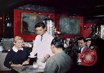 Immagine di New York City teatri e cibo New York City USA, 1956, secondo 21 filmato di repertorio 65675041847
