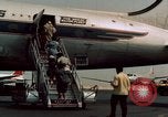 Standbild italienisches Essen und Moden in New York New York City USA, 1956, aus Sekunde 40 historischem Filmmaterial Videoclip 65675041848