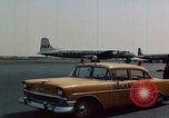 Standbild italienisches Essen und Moden in New York New York City USA, 1956, aus Sekunde 41 historischem Filmmaterial Videoclip 65675041848
