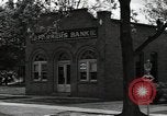 Immagine di Gli agricoltori Bank North Carolina United States USA, 1934, secondo 36 filmato di repertorio 65675041856