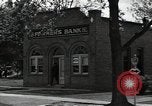 Immagine di Gli agricoltori Bank North Carolina United States USA, 1934, secondo 42 filmato di repertorio 65675041856