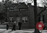 Immagine di Gli agricoltori Bank North Carolina United States USA, 1934, secondo 52 filmato di repertorio 65675041856