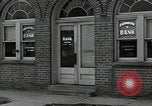 Immagine di Gli agricoltori Bank North Carolina United States USA, 1934, secondo 61 filmato di repertorio 65675041856