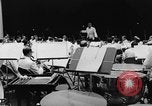 Image Leonard Bernstein Brooklyn New York City USA, 1966, de la seconde 53 séquences d'archives historiques vidéo 65675041869