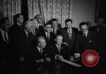 Standbild Civil Rights Act kurz vor der Passage Washington DC USA, 1964, aus Sekunde 10 historischem Filmmaterial Videoclip 65675041871