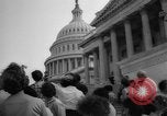 Standbild Civil Rights Act kurz vor der Passage Washington DC USA, 1964, aus Sekunde 53 historischem Filmmaterial Videoclip 65675041871