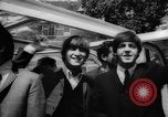 Image Beatles Veilinghal Op hoop van zegen Blokker Pays-Bas, 1964, de la seconde 37 séquences d'archives historiques vidéo 65675041872