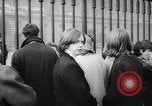 Image Beatles London England Royaume-Uni, 1965, de la seconde 18 séquences d'archives historiques vidéo 65675041874