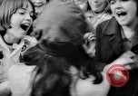 Image Beatles London England Royaume-Uni, 1965, de la seconde 45 séquences d'archives historiques vidéo 65675041874