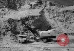 Image des mines de molybdène Canada, 1965, de la seconde 29 séquences d'archives historiques vidéo 65675041875