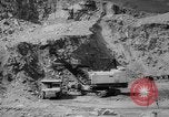 Image des mines de molybdène Canada, 1965, de la seconde 30 séquences d'archives historiques vidéo 65675041875