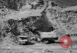 Image des mines de molybdène Canada, 1965, de la seconde 31 séquences d'archives historiques vidéo 65675041875