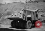 Image des mines de molybdène Canada, 1965, de la seconde 40 séquences d'archives historiques vidéo 65675041875