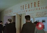 Standbild Federal Theater San Francisco California USA, 1939, aus Sekunde 32 historischem Filmmaterial Videoclip 65675041896