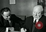 Immagine di Alfred Hitchcock United States USA, 1963, secondo 22 filmato di repertorio 65675041907