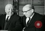 Immagine di Alfred Hitchcock United States USA, 1963, secondo 27 filmato di repertorio 65675041907