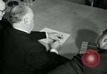 Immagine di Alfred Hitchcock United States USA, 1963, secondo 53 filmato di repertorio 65675041907